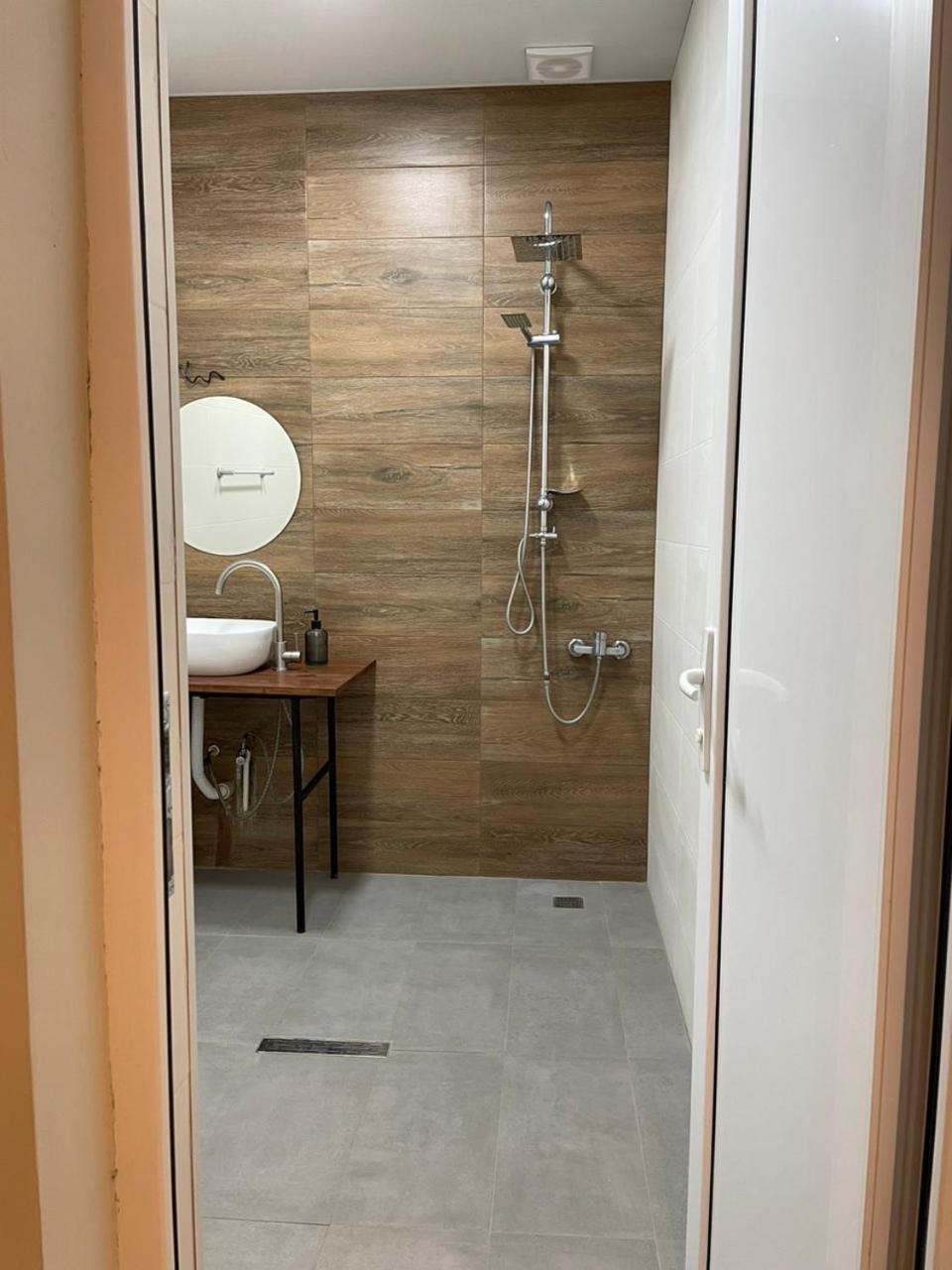 Twins Guest House Телаві Екстер'єр фото